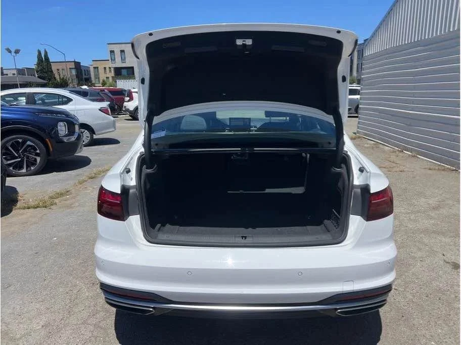 2024 Audi B9 A4 - Image 8 of 15