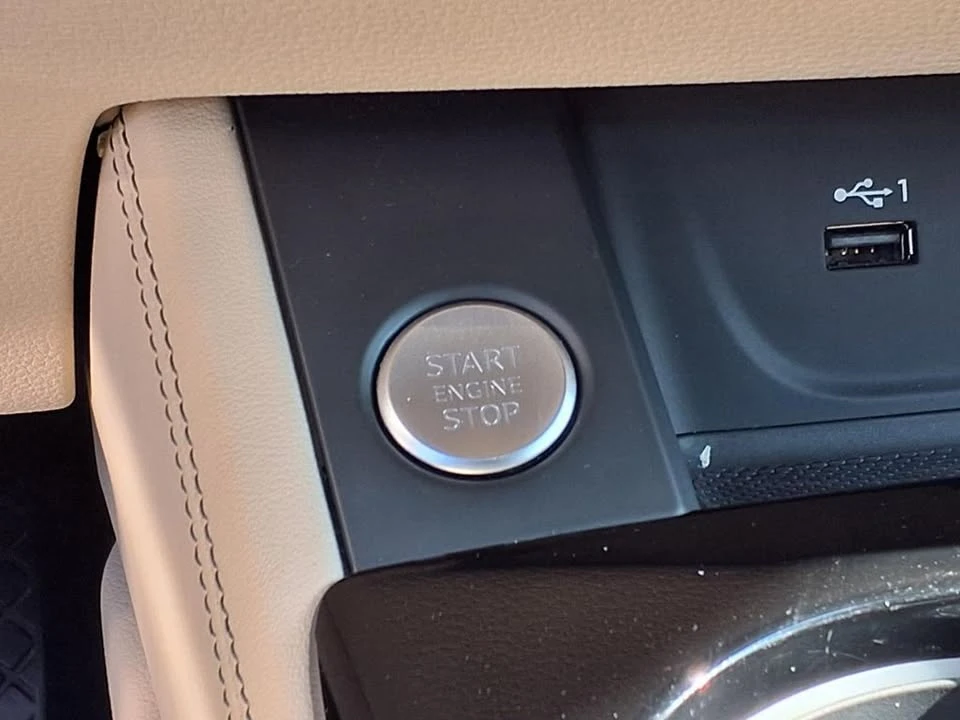 2024 Audi B9 A4 - Image 14 of 20