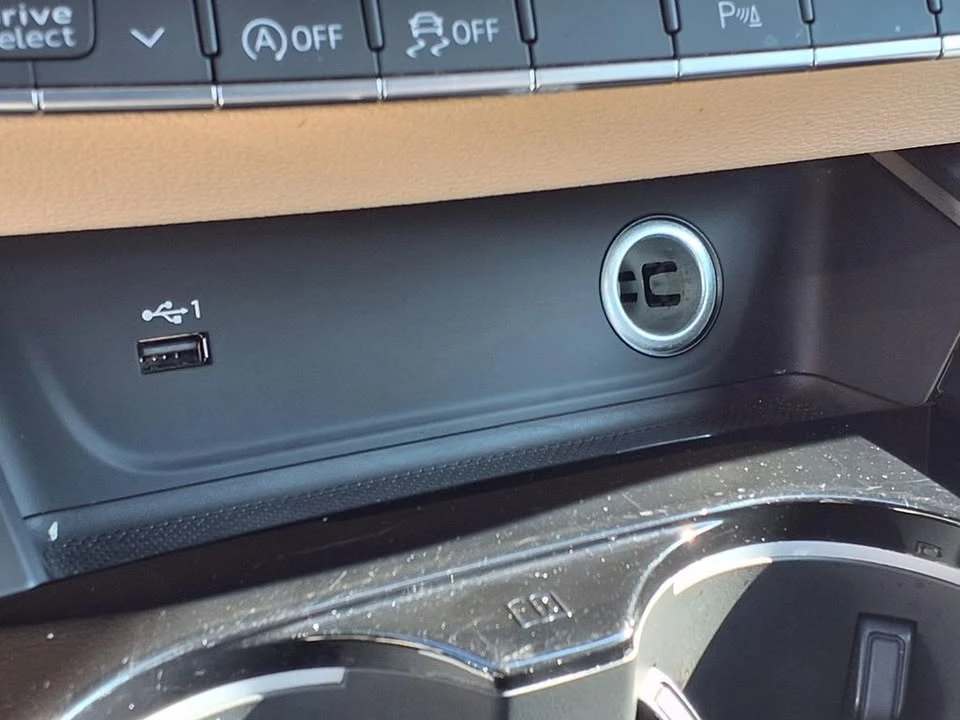 2024 Audi B9 A4 - Image 13 of 20