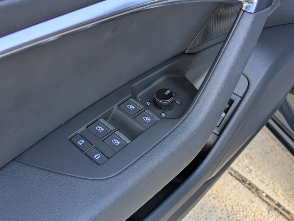 2024 Audi C8 A6 - Image 11 of 20