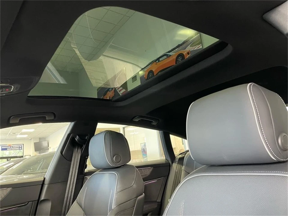 2024 Audi C8 A7 - Image 27 of 31