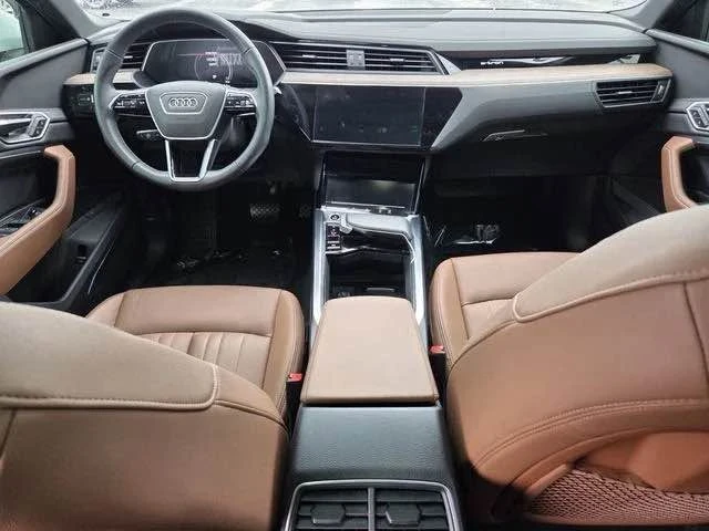 2024 Audi Q8 e-tron - Image 4 of 4