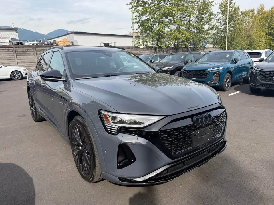 2024 Audi Q8 e-tron - Image 3 of 11