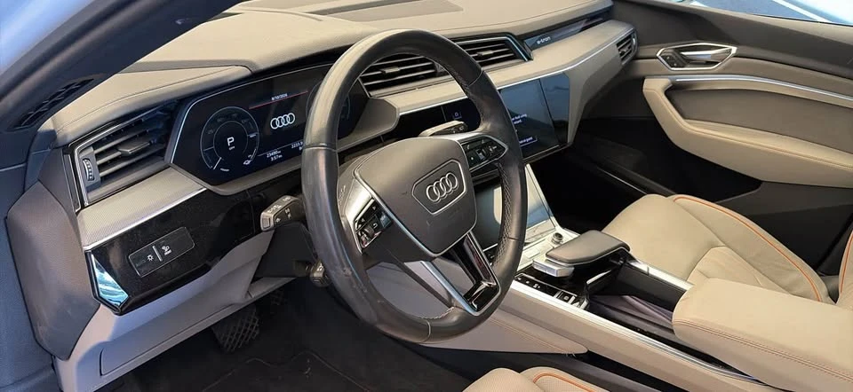 2024 Audi Q8 e-tron - Image 4 of 6