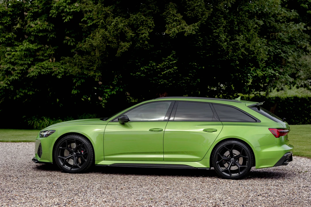 2024 Audi C8 RS6 - Image 7 of 31