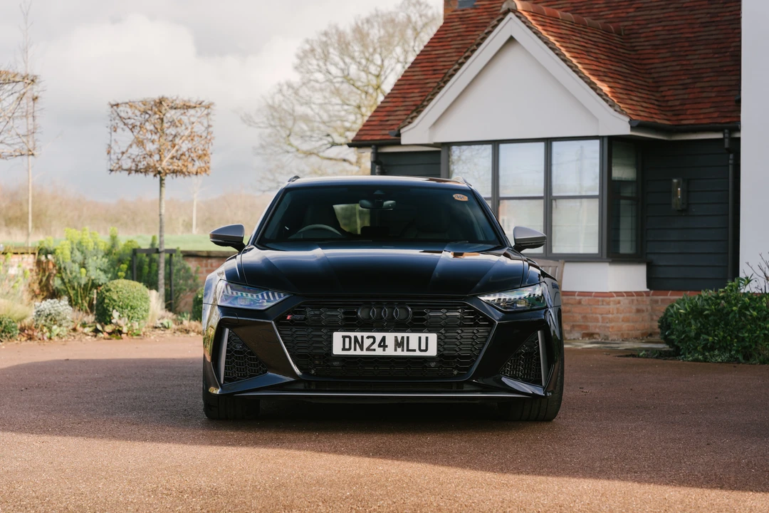 2024 Audi C8 RS6 - Image 2 of 31
