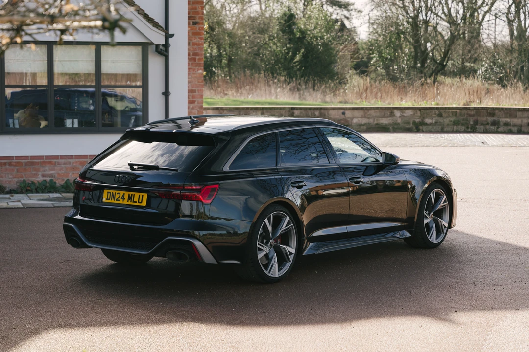 2024 Audi C8 RS6 - Image 15 of 31