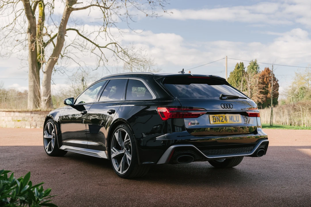 2024 Audi C8 RS6 - Image 8 of 31