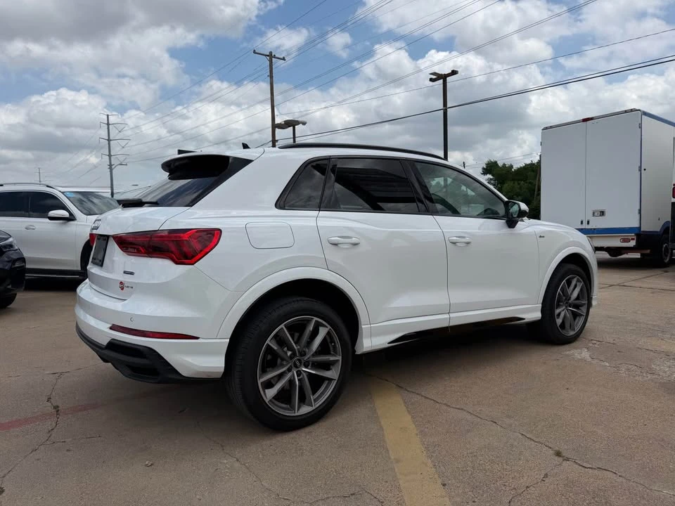 2024 Audi F3 Q3 - Image 2 of 10