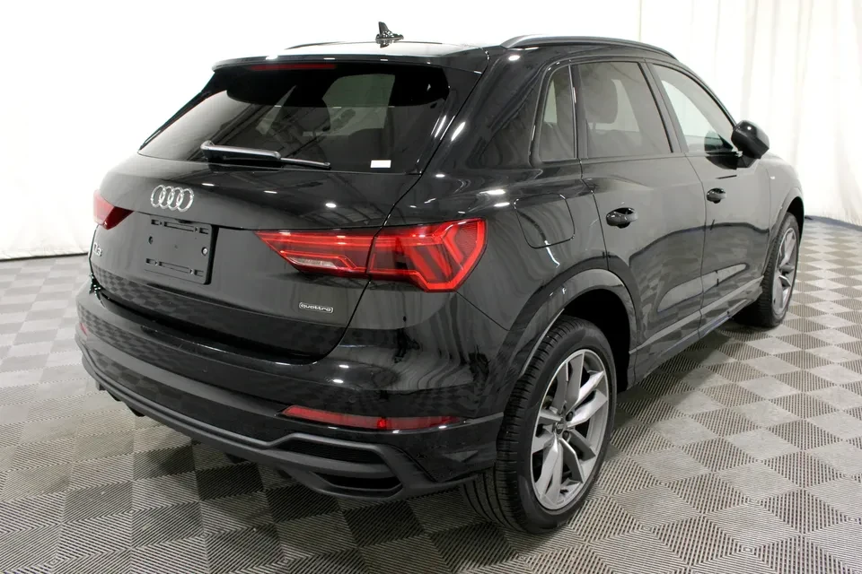 2024 Audi F3 Q3 - Image 2 of 20