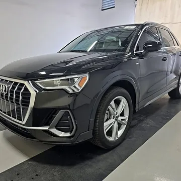 2024 Audi Q3 Premium