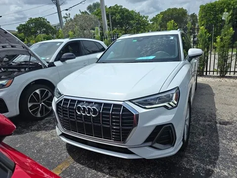 2024 Audi Q3 Premium S Line