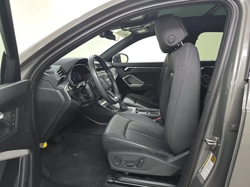 2024 Audi F3 Q3 - Image 2 of 10