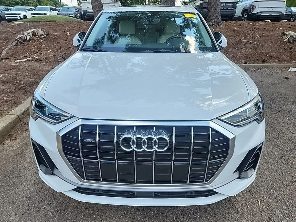 2024 Audi F3 Q3 - Image 2 of 6