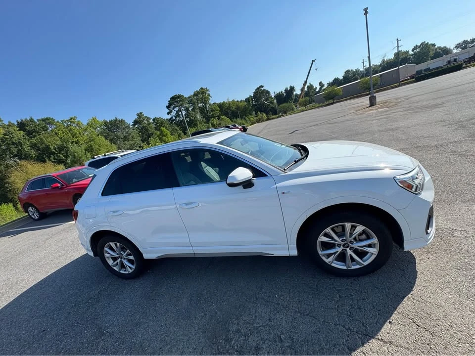 2024 Audi F3 Q3 - Image 2 of 8