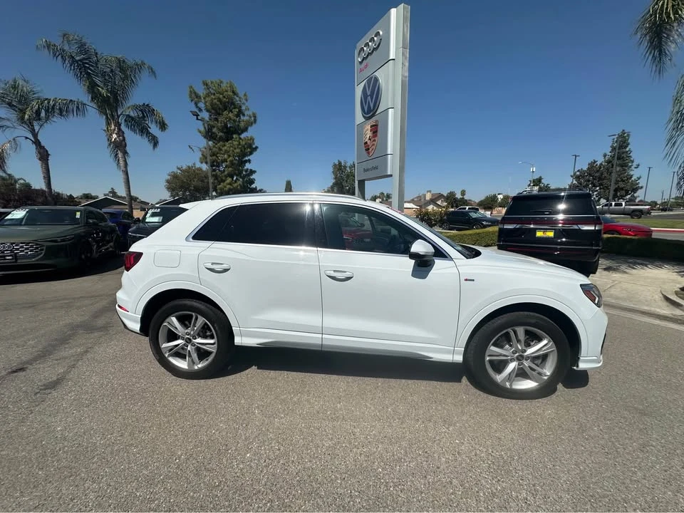 2024 Audi F3 Q3 - Image 2 of 13