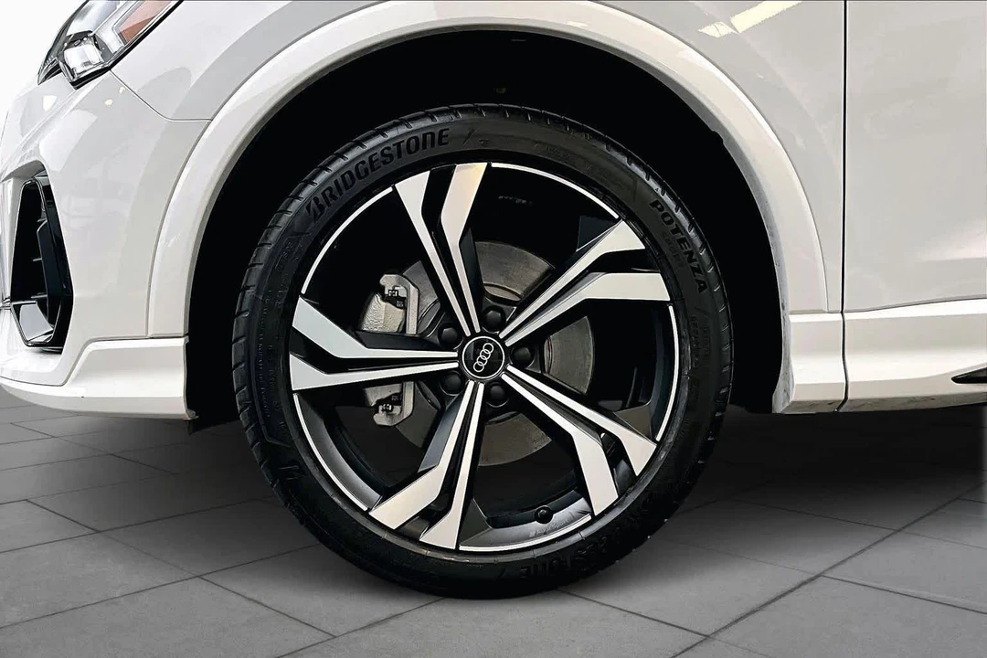 2024 Audi F3 Q3 - Image 11 of 12