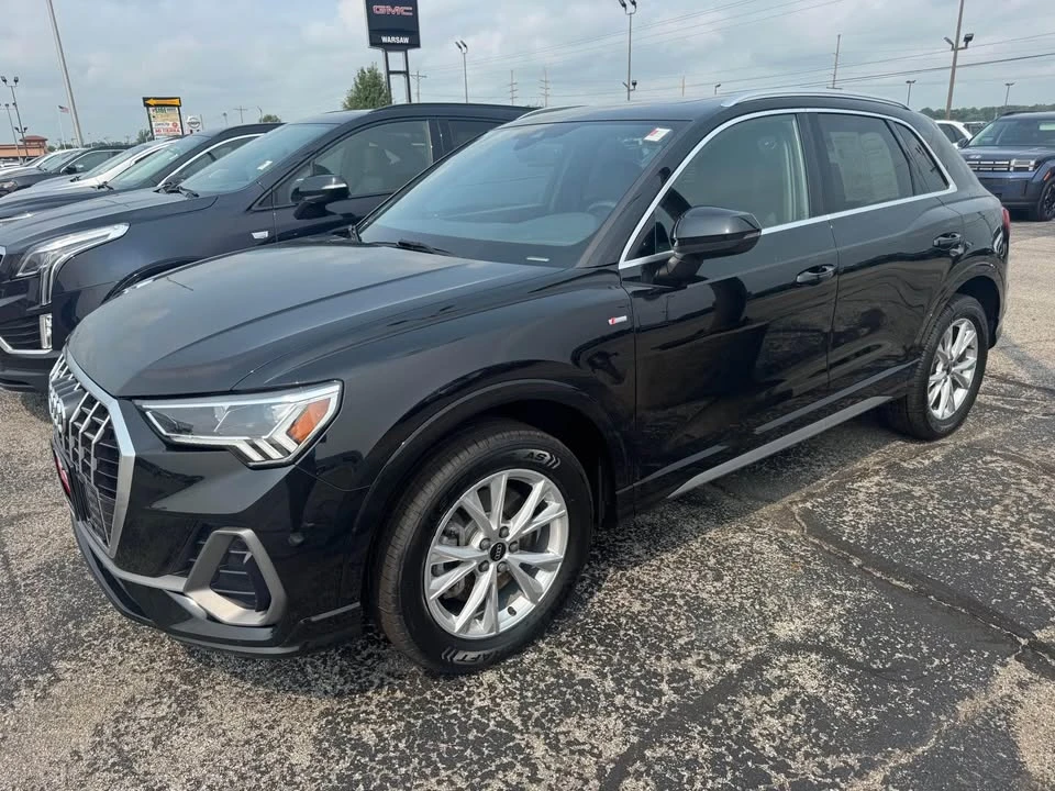 2024 Audi F3 Q3 - Image 2 of 9