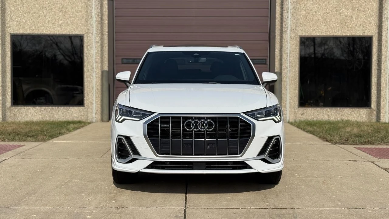 2024 Audi F3 Q3 - Image 2 of 21
