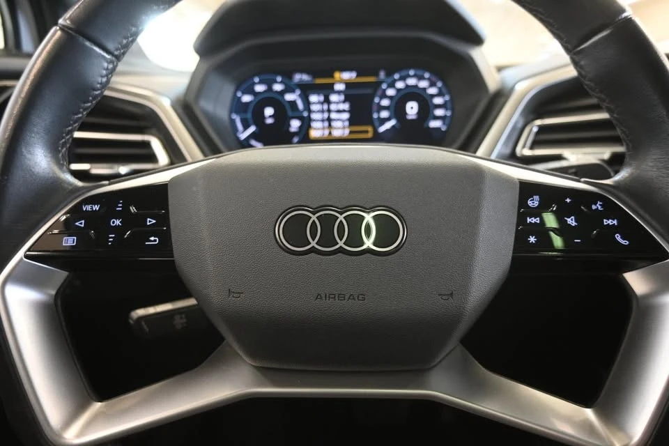 2024 Audi Q4 e-tron - Image 12 of 20