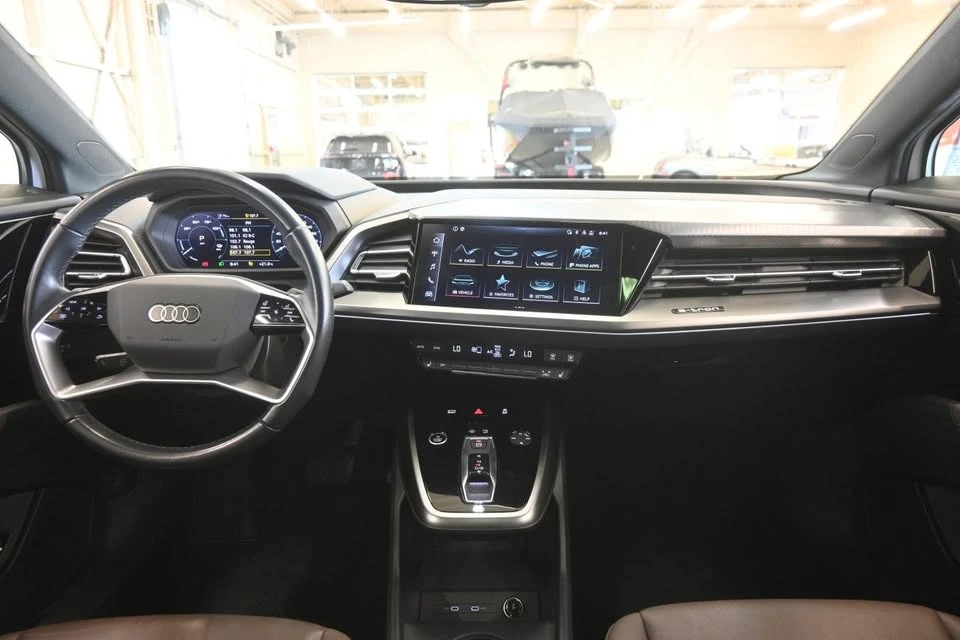 2024 Audi Q4 e-tron - Image 10 of 20