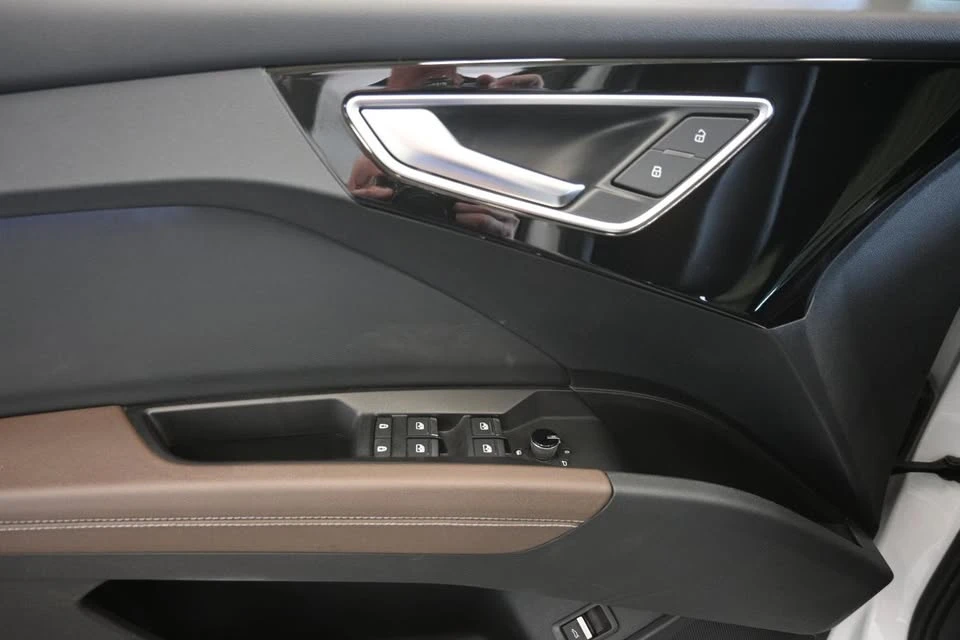 2024 Audi Q4 e-tron - Image 20 of 20