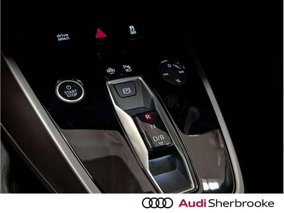 2024 Audi Q4 e-tron - Image 19 of 20