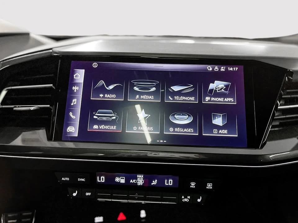 2024 Audi Q4 e-tron - Image 13 of 20