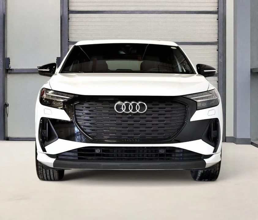 2024 Audi Q4 e-tron - Image 5 of 20