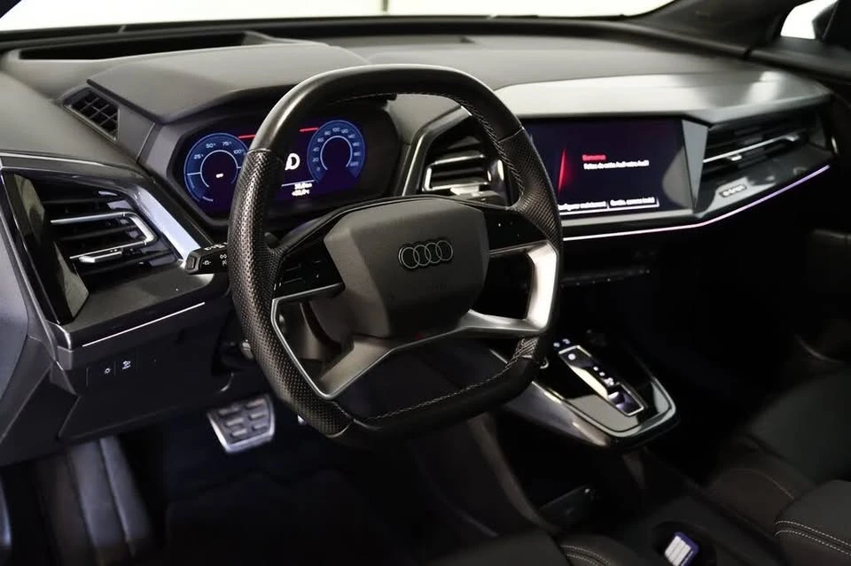 2024 Audi Q4 e-tron - Image 12 of 20