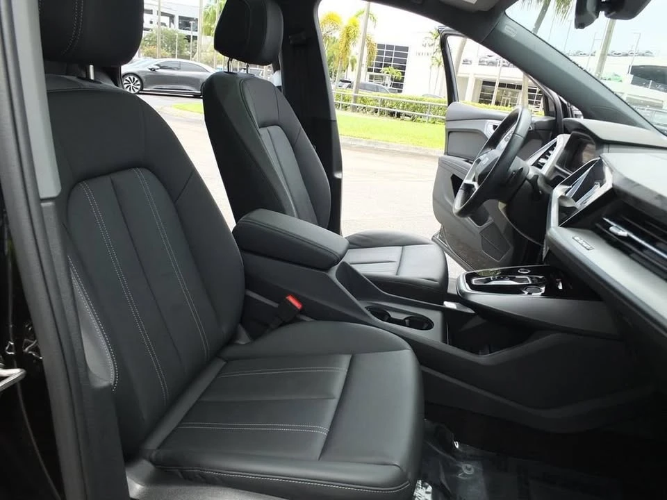 2024 Audi Q4 e-tron - Image 19 of 19