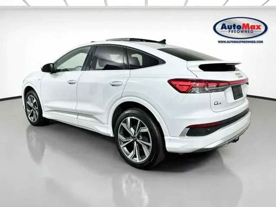2024 Audi Q4 e-tron - Image 5 of 20