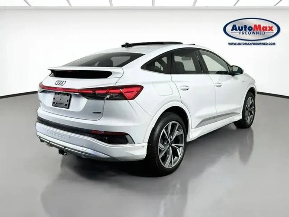2024 Audi Q4 e-tron - Image 7 of 20