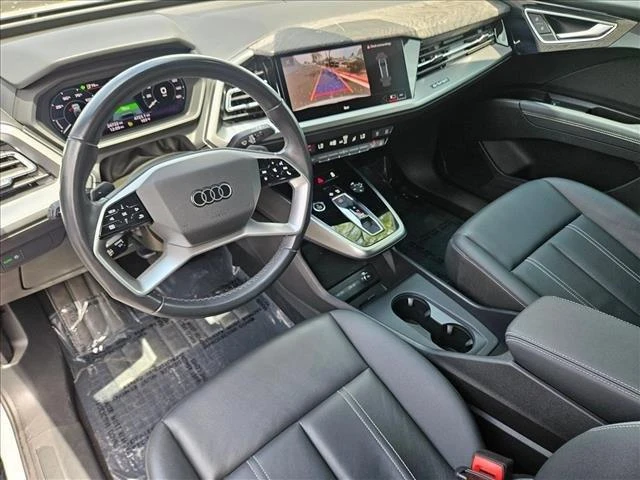 2024 Audi Q4 e-tron - Image 12 of 20