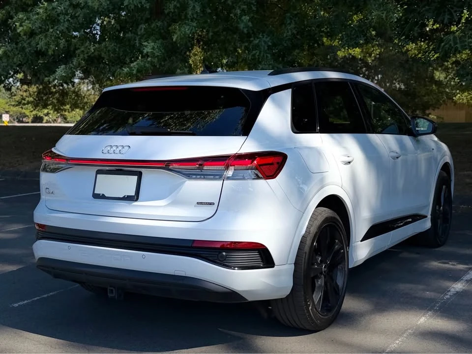 2024 Audi Q4 e-tron - Image 7 of 15