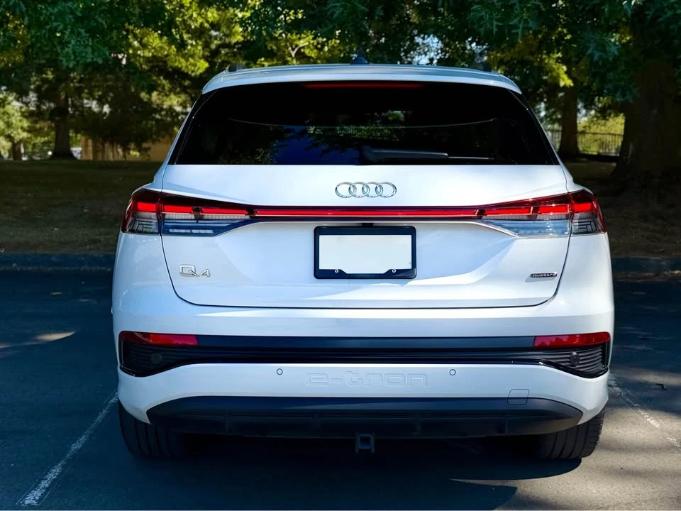 2024 Audi Q4 e-tron - Image 6 of 15