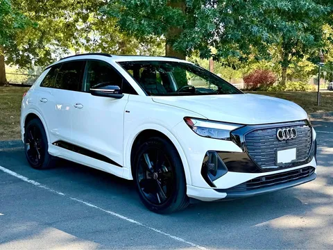 2024 Audi Q4 e-tron 55 Quattro