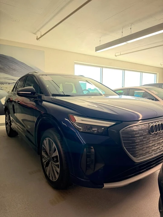 2024 Audi Q4 e-tron - Image 2 of 6