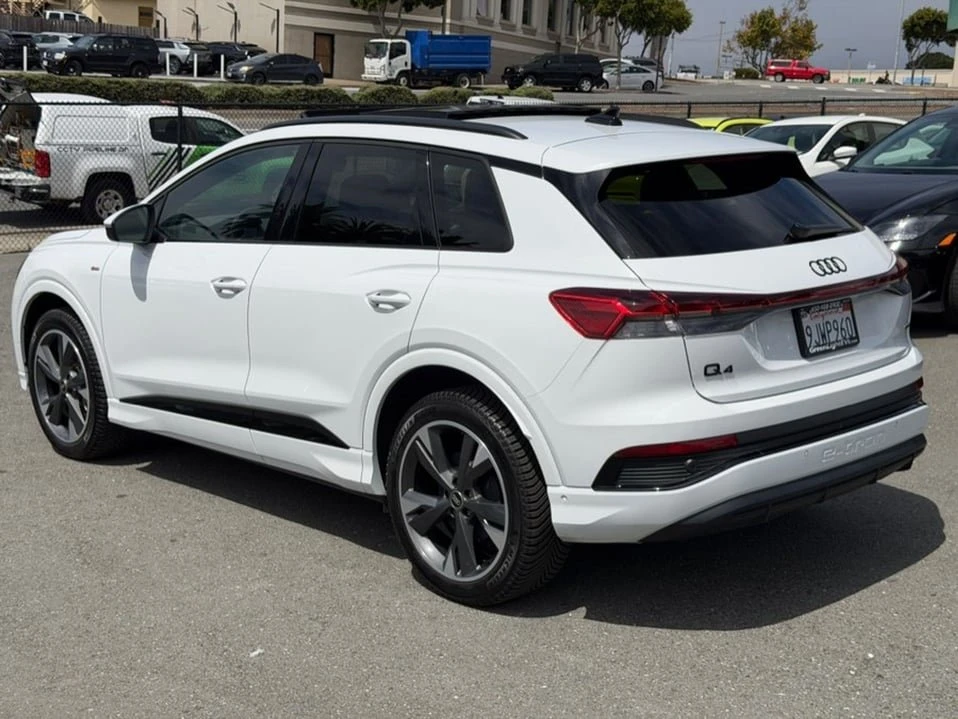 2024 Audi Q4 e-tron - Image 7 of 20