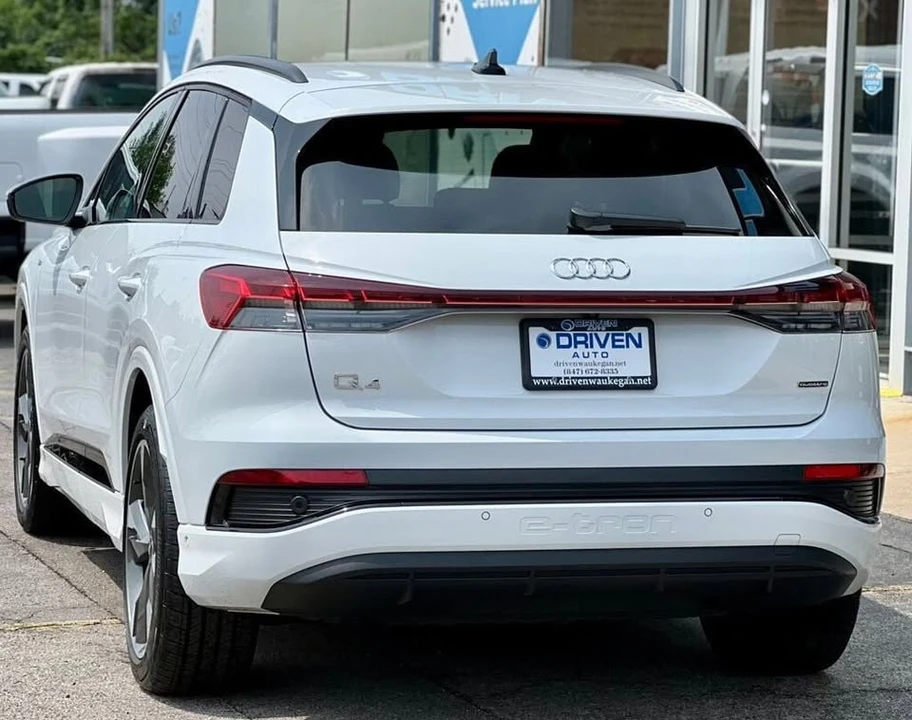 2024 Audi Q4 e-tron - Image 3 of 20