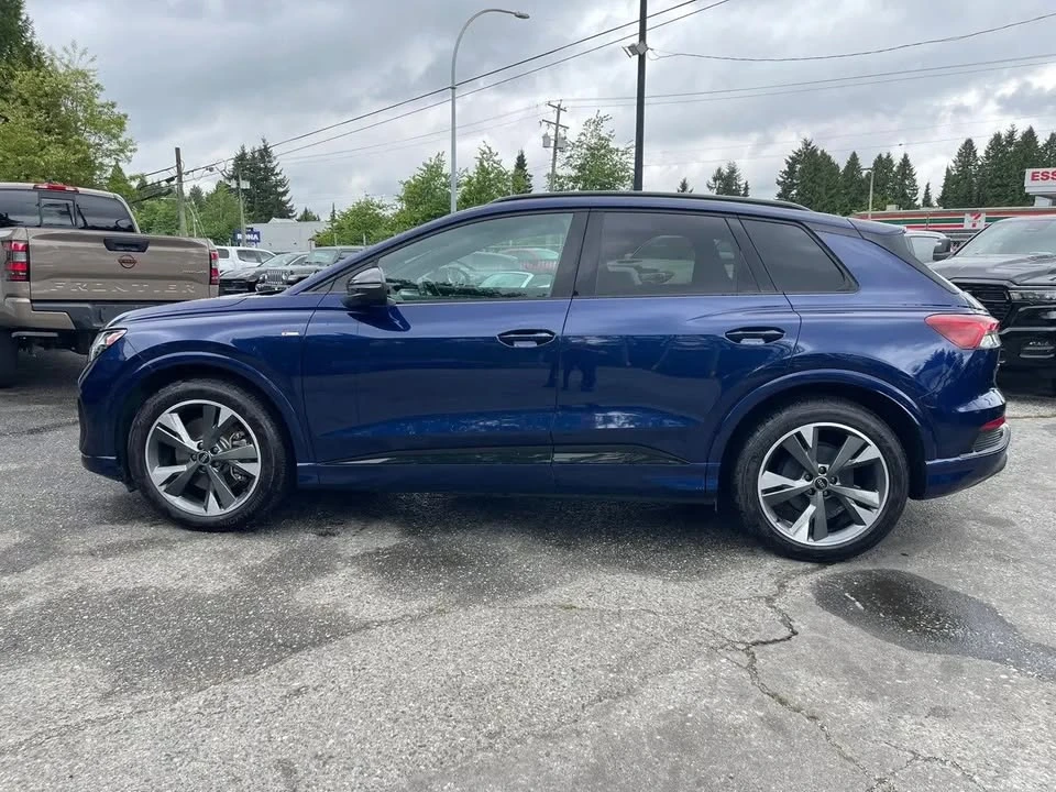 2024 Audi Q4 e-tron - Image 4 of 7