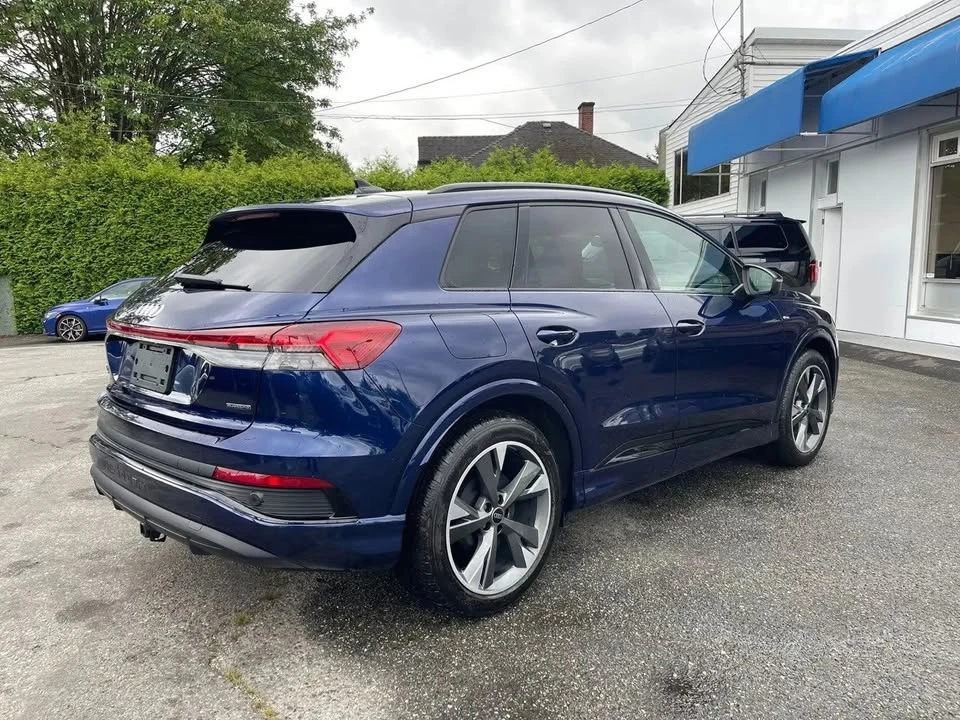 2024 Audi Q4 e-tron - Image 5 of 7