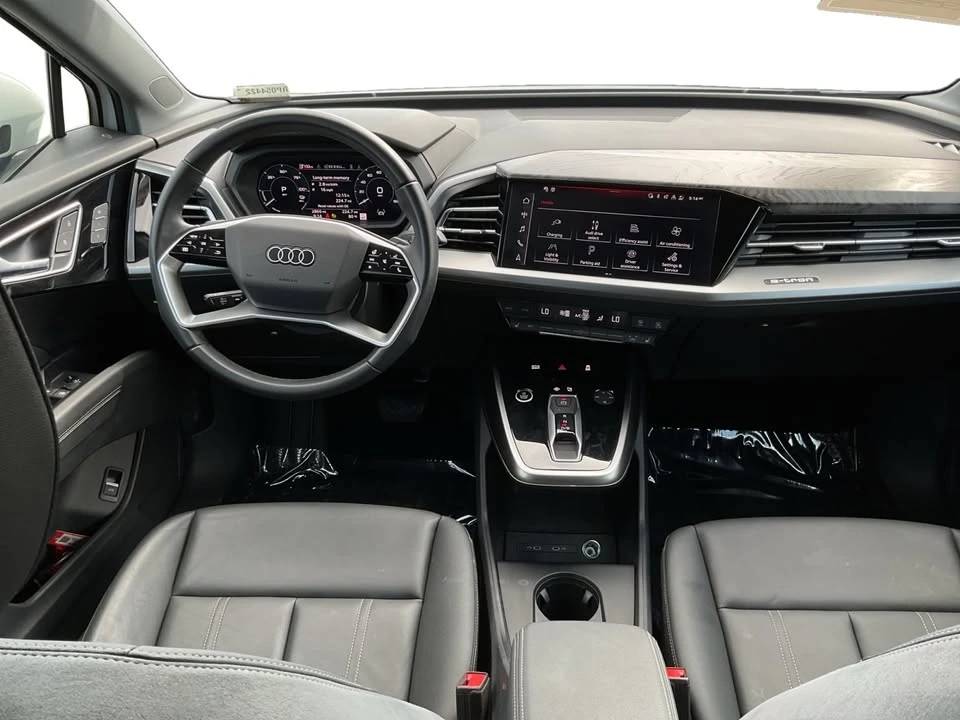 2024 Audi Q4 e-tron - Image 14 of 20