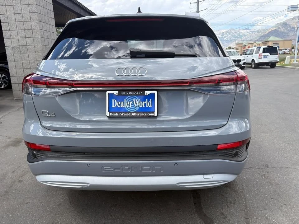 2024 Audi Q4 e-tron - Image 6 of 19