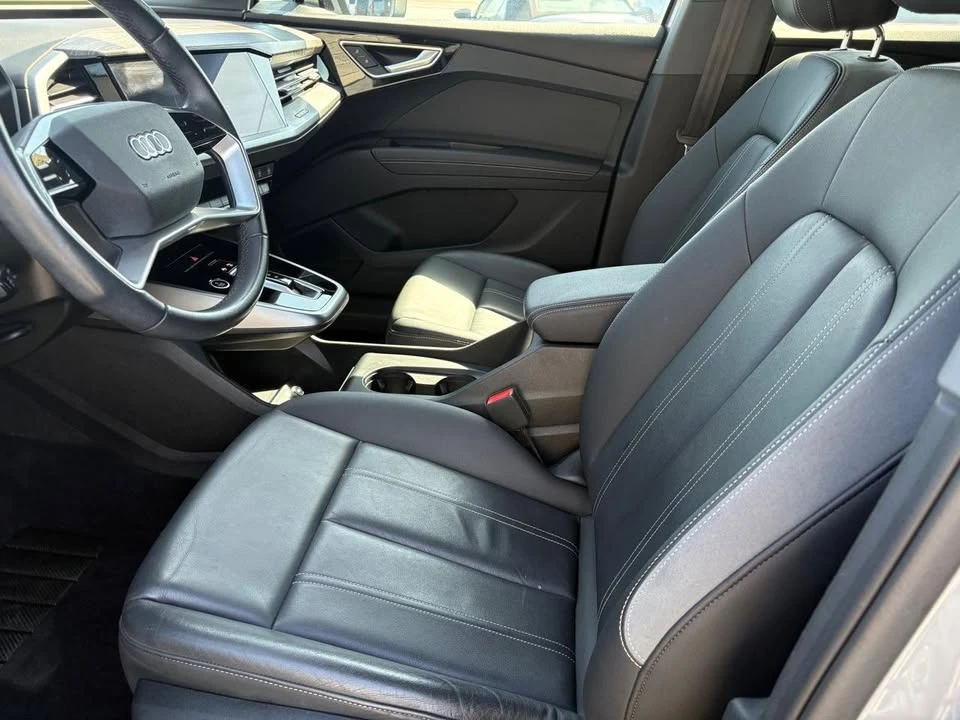 2024 Audi Q4 e-tron - Image 13 of 19
