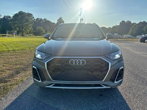 2024 Audi Q5 2.0T Premium Sport Utility 4D