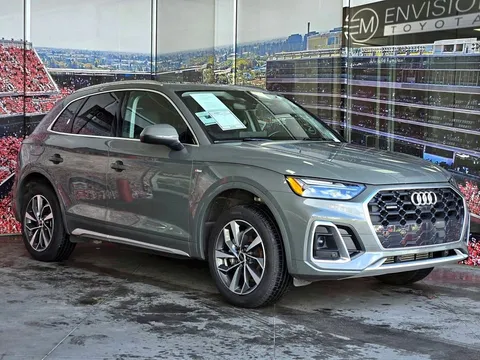 2024 Audi Q5 45 S line Premium Plus