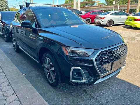 2024 Audi Q5 45 TFSI S line Premium Plus