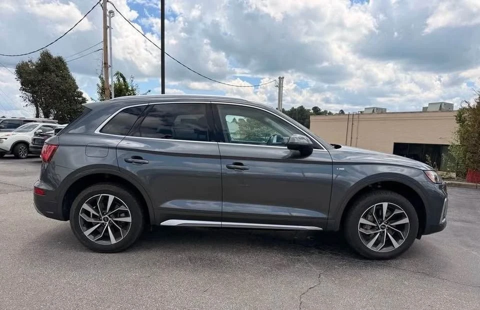 2024 Audi FY Q5 - Image 2 of 17