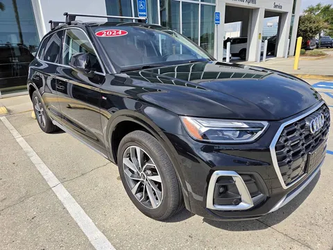 2024 Audi Q5 45 TFSI S line Premium